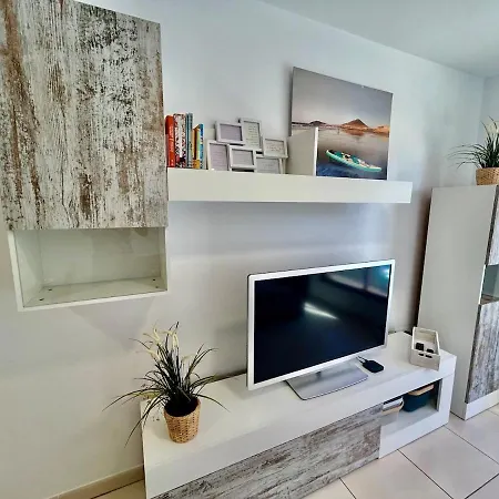Apartment Modern Medano