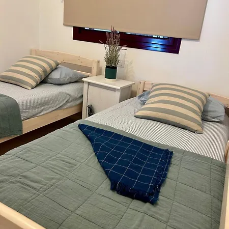 Modern Medano