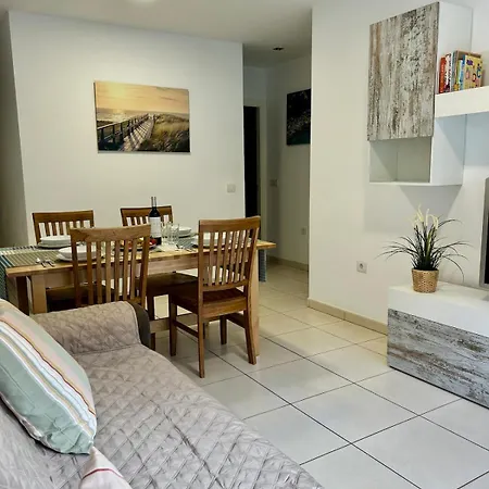 Apartment Modern Medano